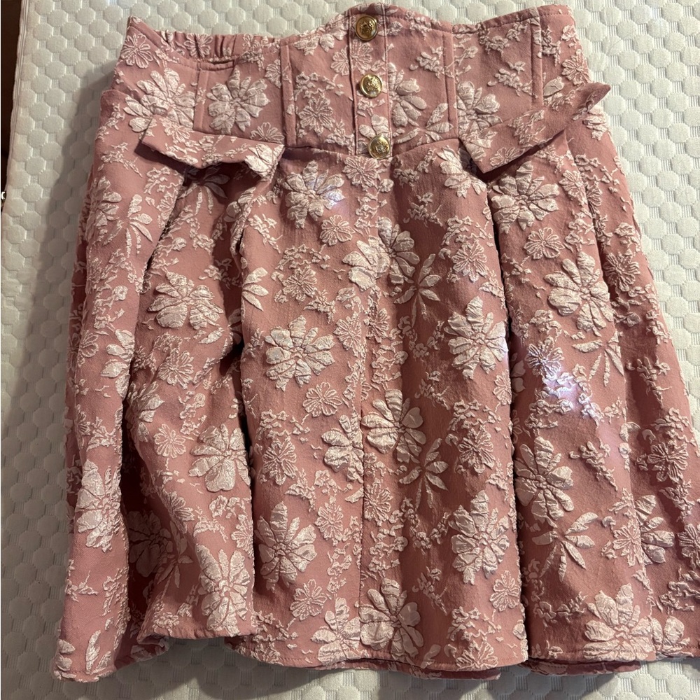 Textured Dusty Rose Floral Wrap Skirt | Romantic Cottagecore | Gold Buttons